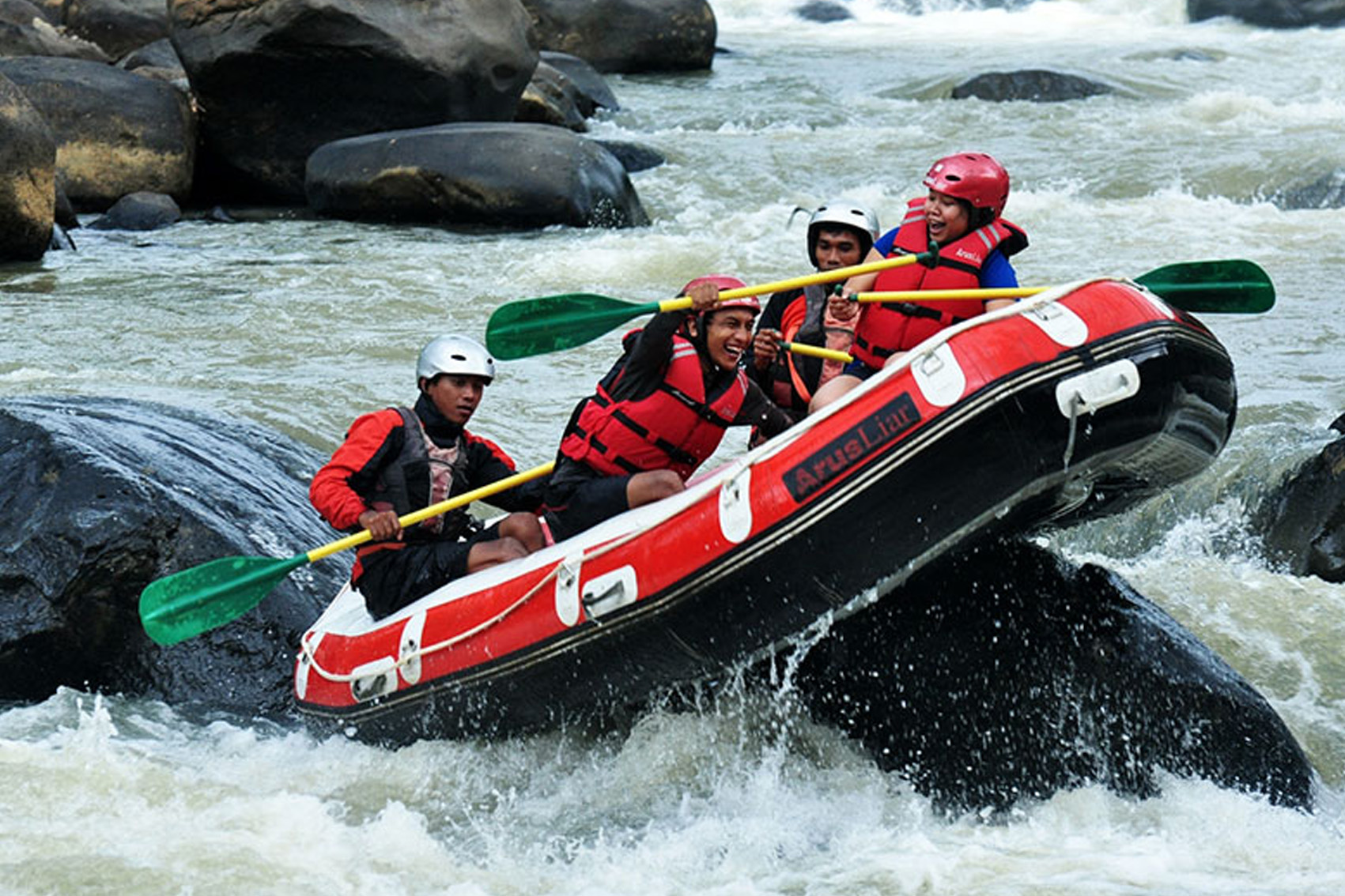 Adventure Rafting Citarik River (Start From Jakarta)